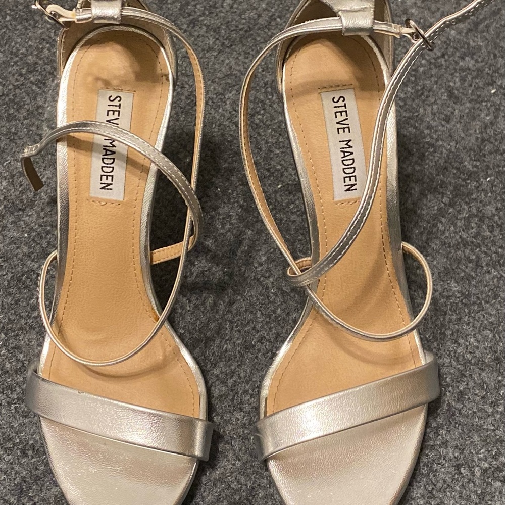 Champagne strappy heels!